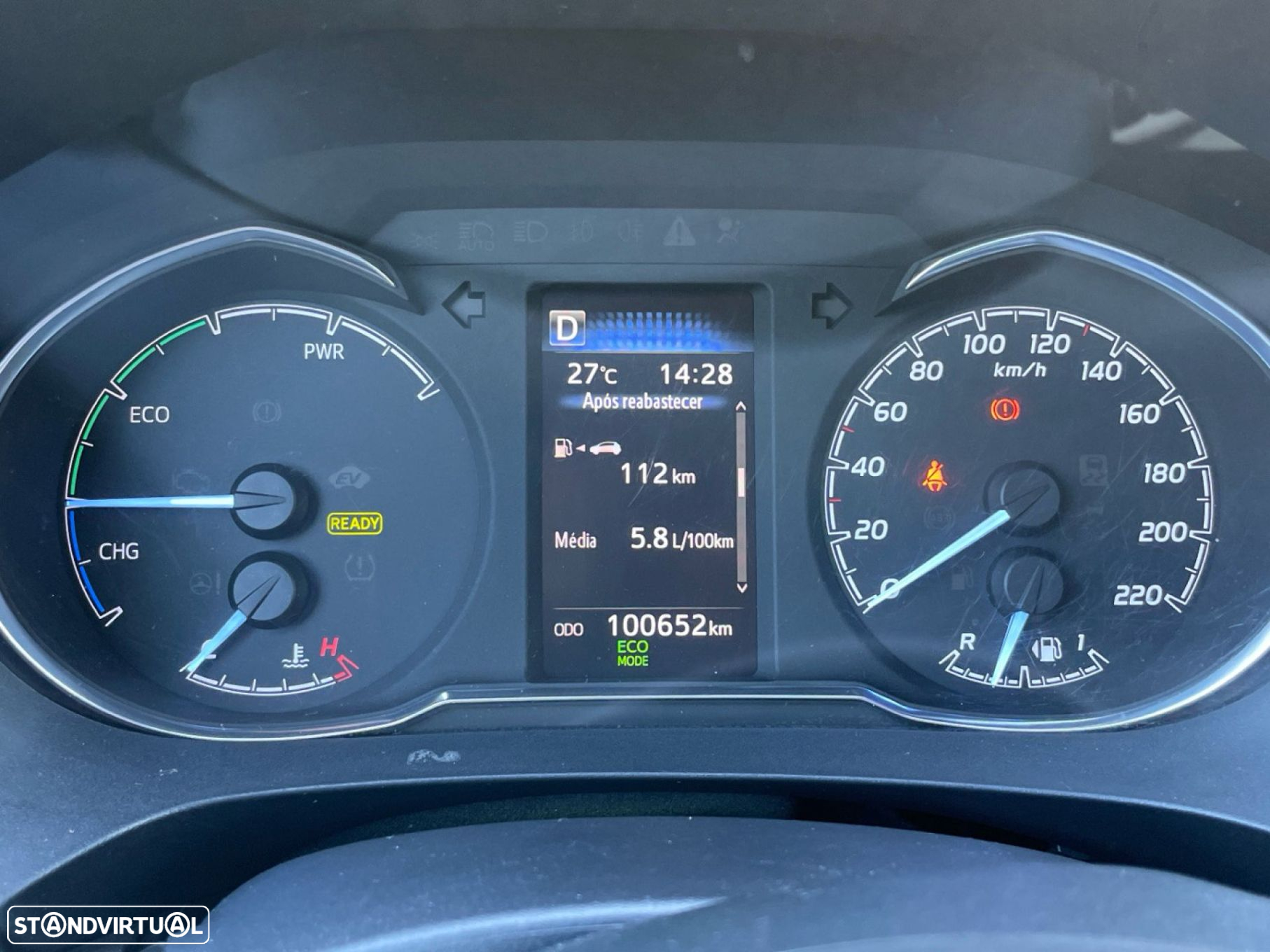Toyota Yaris 1.5 HSD 20 Anos - 3