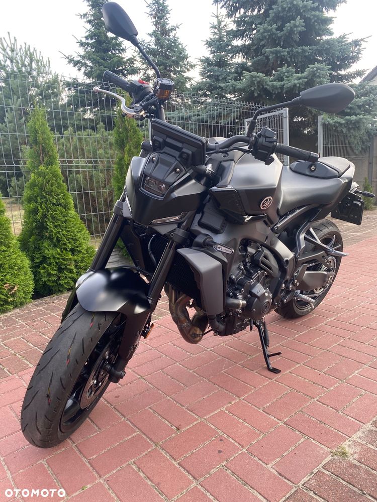 Yamaha MT - 12