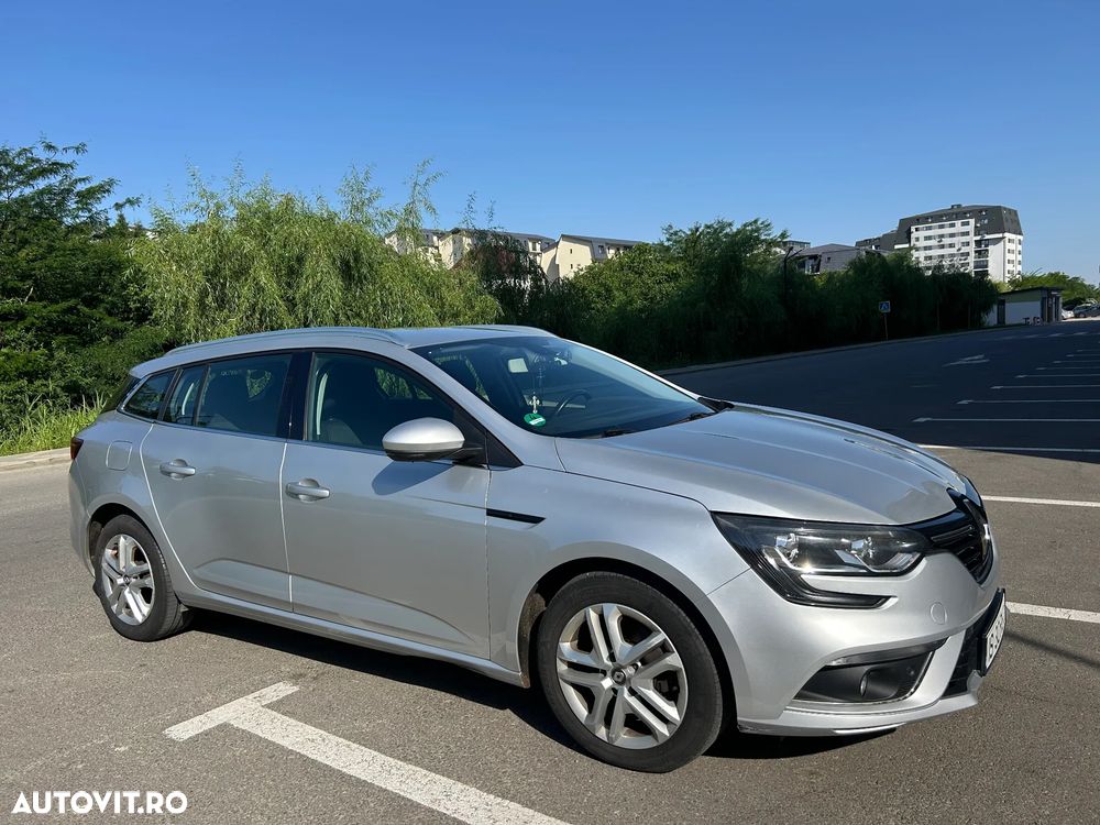 Renault Megane - 1