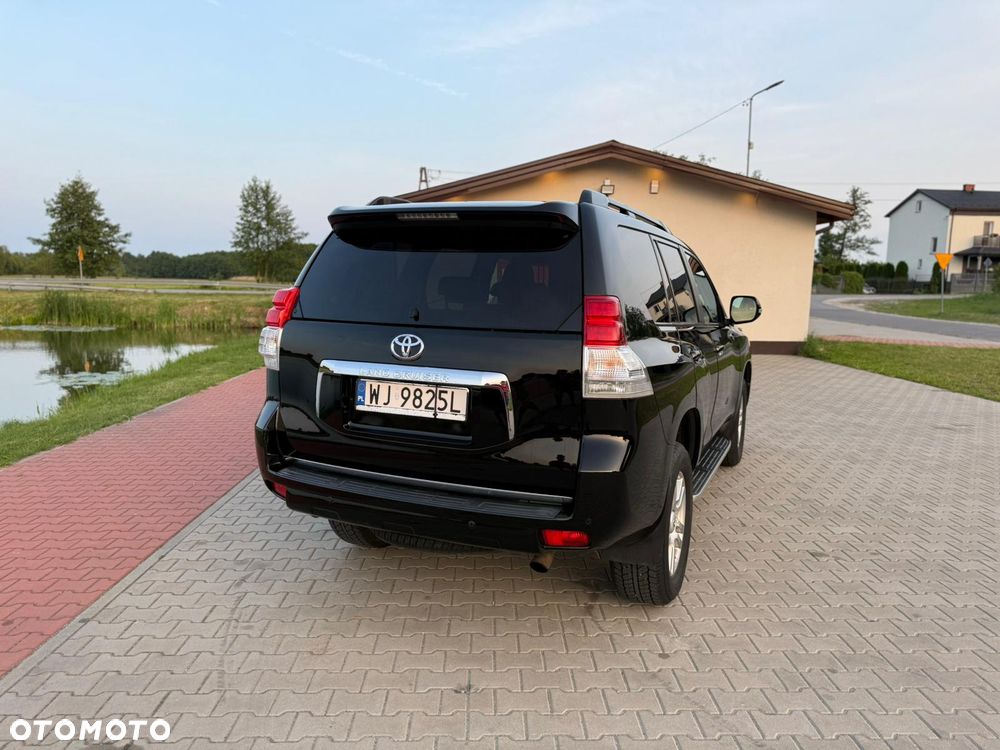 Toyota Land Cruiser - 3