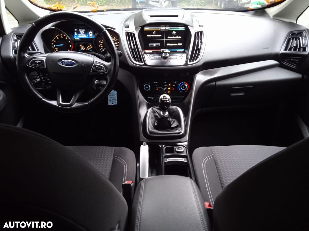 Ford Grand C-Max 1.0 Ecoboost Start Stop Titanium - 11