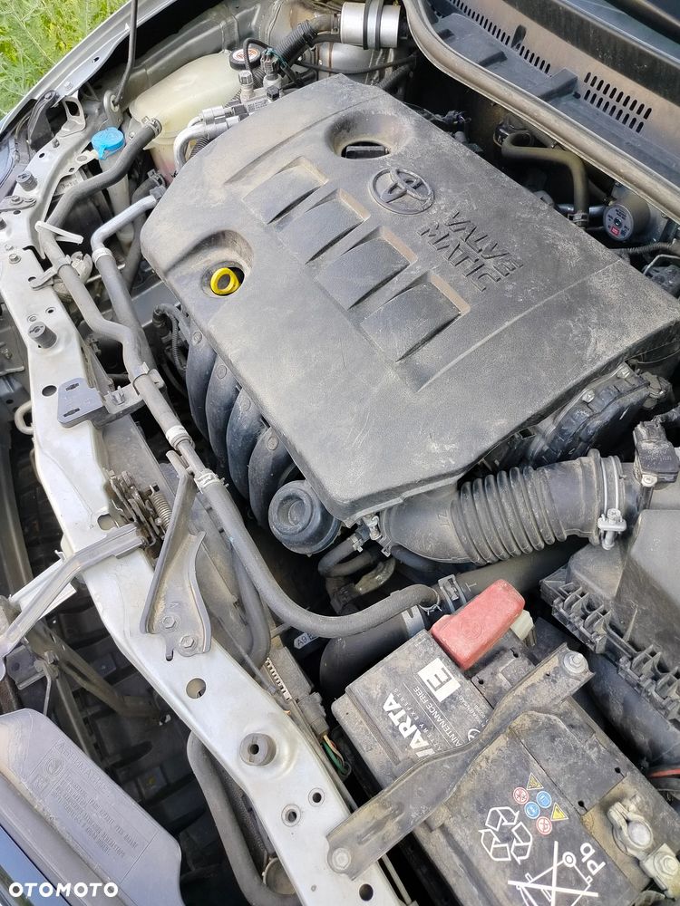 Toyota Auris 1.6 Selection - 3