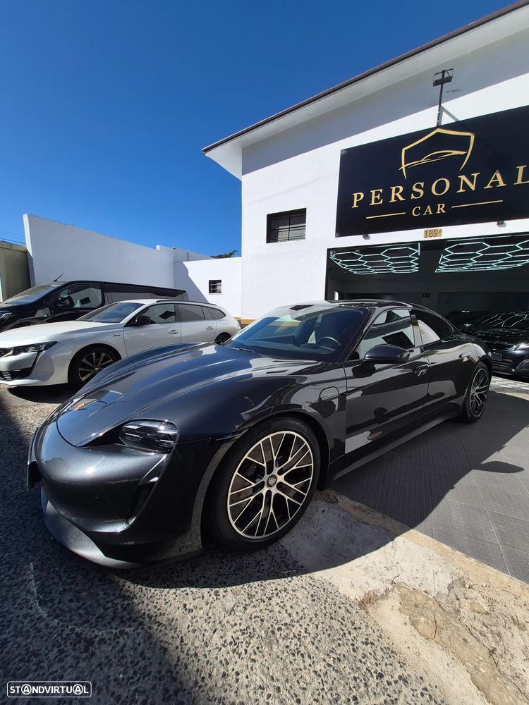 Porsche Taycan Standard - 10