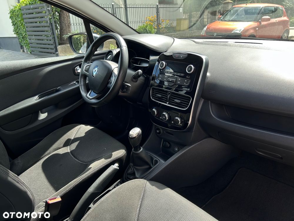 Renault Clio - 7