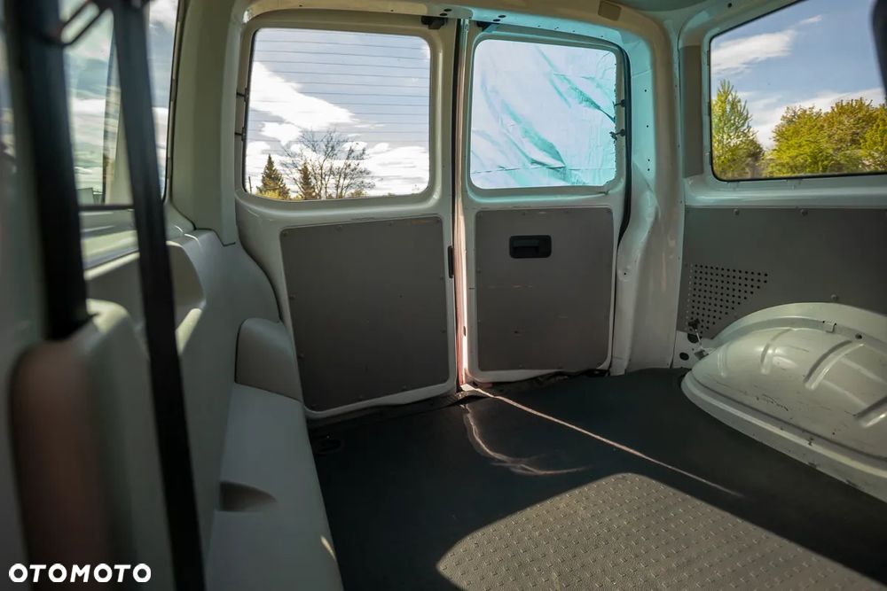 Volkswagen Transporter L1H1 DSG - 17