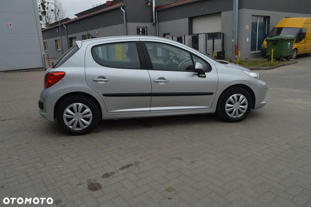 Peugeot 207 120 VTi Automatik Premium - 10