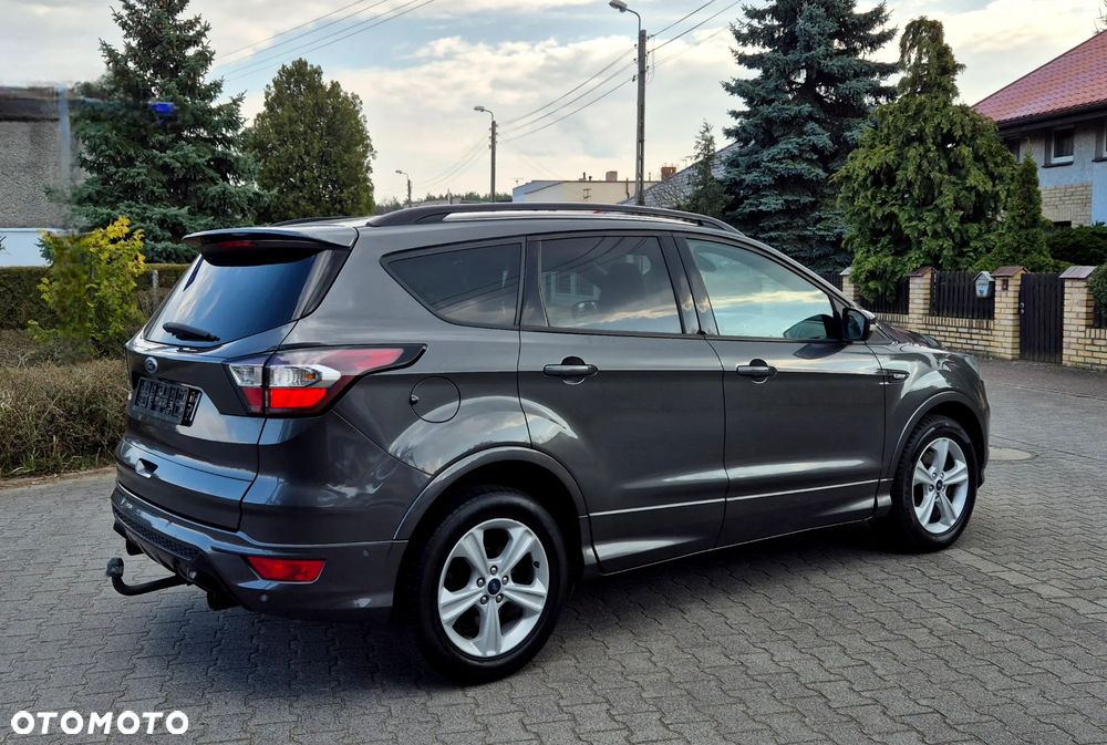 Ford Kuga 2.0 TDCi 4x2 ST-Line - 8