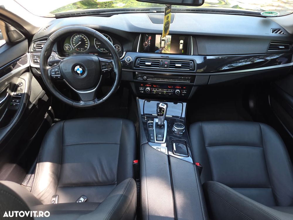 BMW Seria 5 520d Aut. - 15