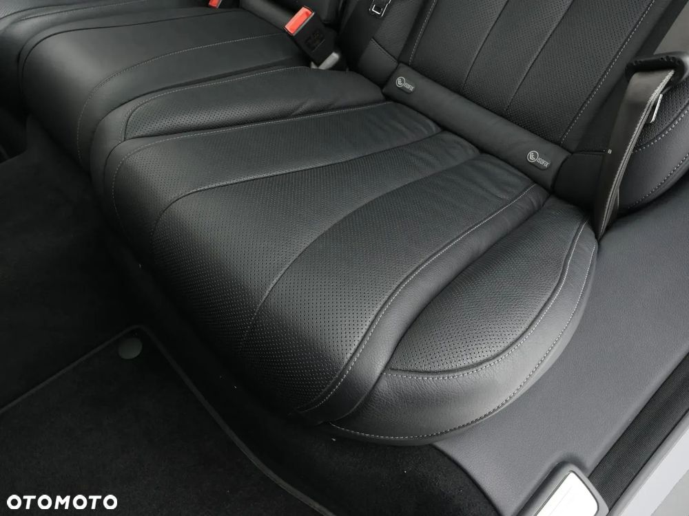 Mercedes-Benz Klasa S 350 d 4-Matic L 9G-TRONIC - 34