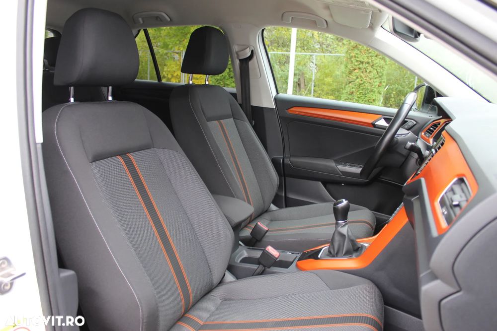 Volkswagen T-ROC 1.0 TSI Design - 11