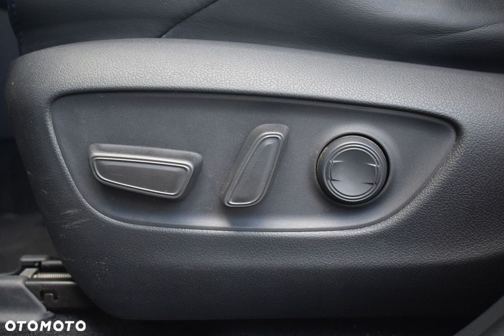 Toyota RAV4 2.5 Hybrid Selection 4x2 - 23