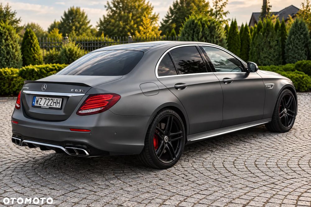 Mercedes-Benz Klasa E - 6
