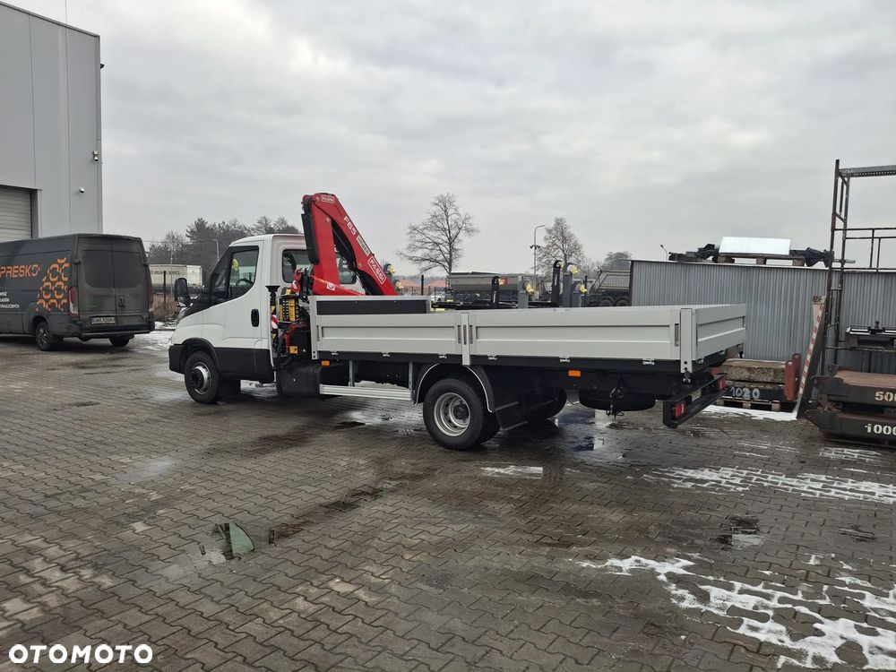 Iveco DAILY 70C18H żuraw FASSI F65B.0.22 skrzynia 4,1 m - 8