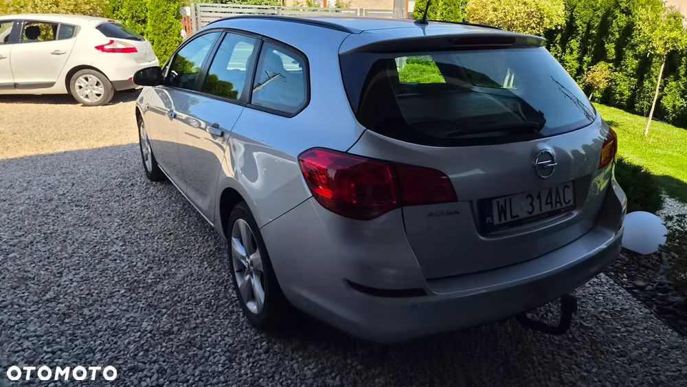 Opel Astra 1.6 ENERGY - 17