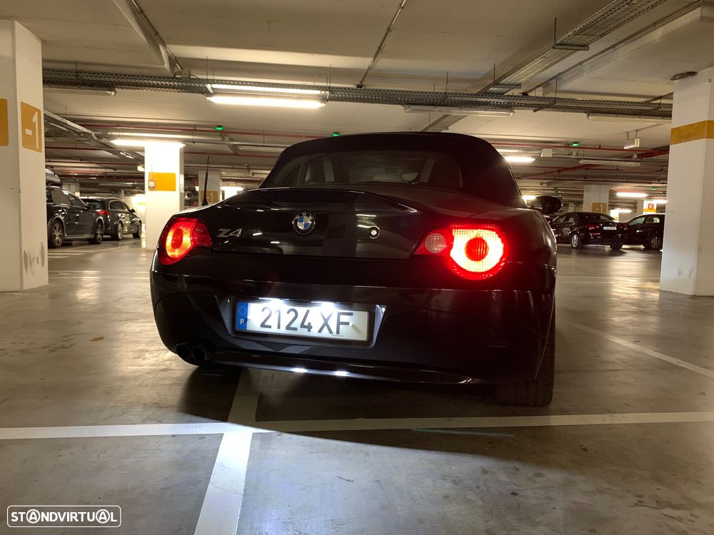 BMW Z4 2.2 - 7