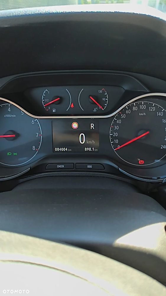 Opel Grandland X 1.6 T Ultimate S&S - 32