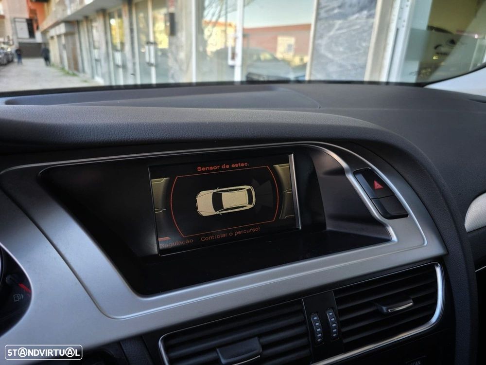 Audi A4 Avant 2.0 TDI - 15