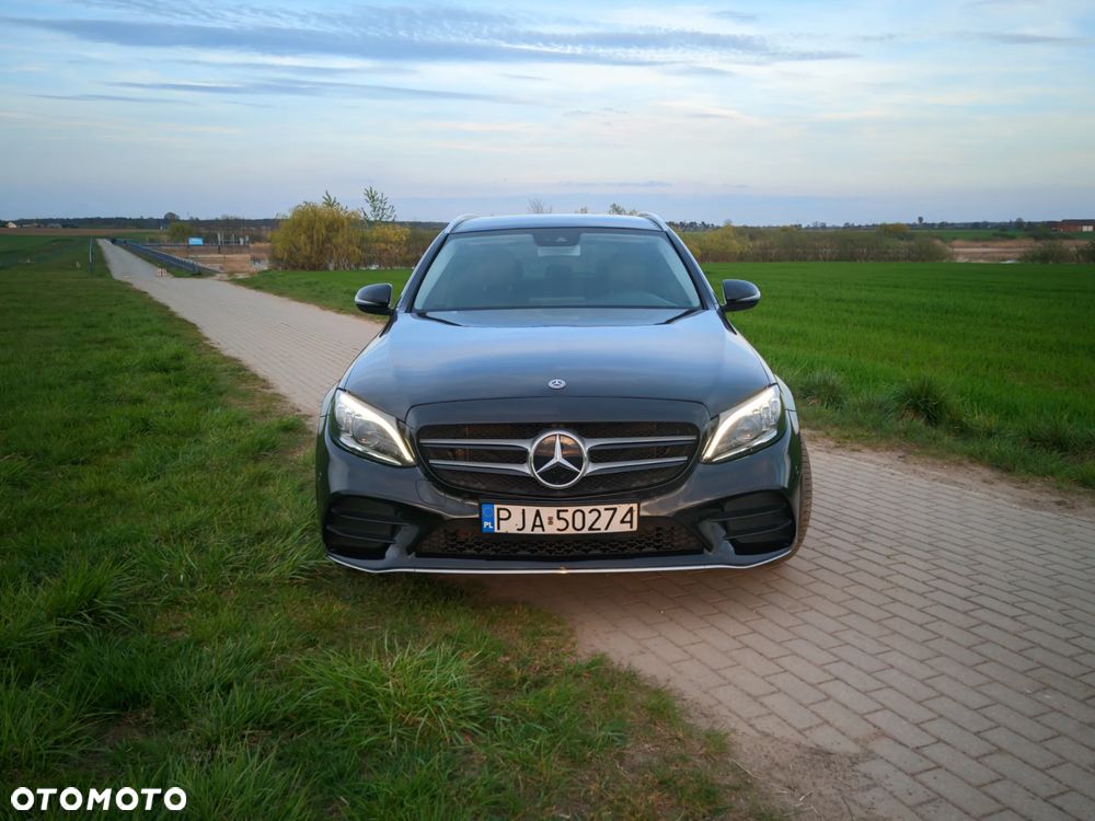 Mercedes-Benz Klasa C 220 d 4Matic 9G-TRONIC AMG Line - 33
