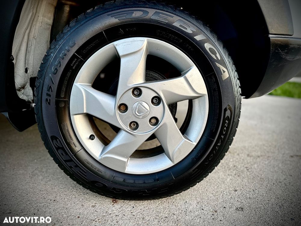 Dacia Duster 1.5 dCi 4x4 Prestige - 10