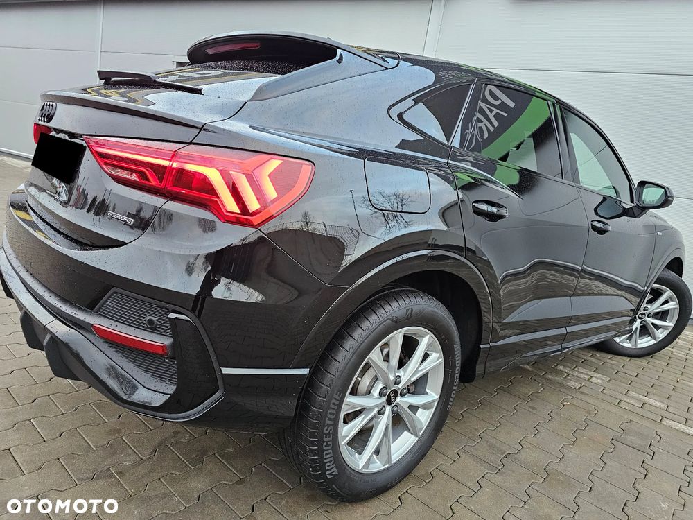 Audi Q3 Sportback 35 TDI quattro S tronic S line - 17