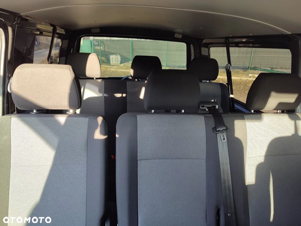 Volkswagen Transporter T6 TDI L2H1 - 3