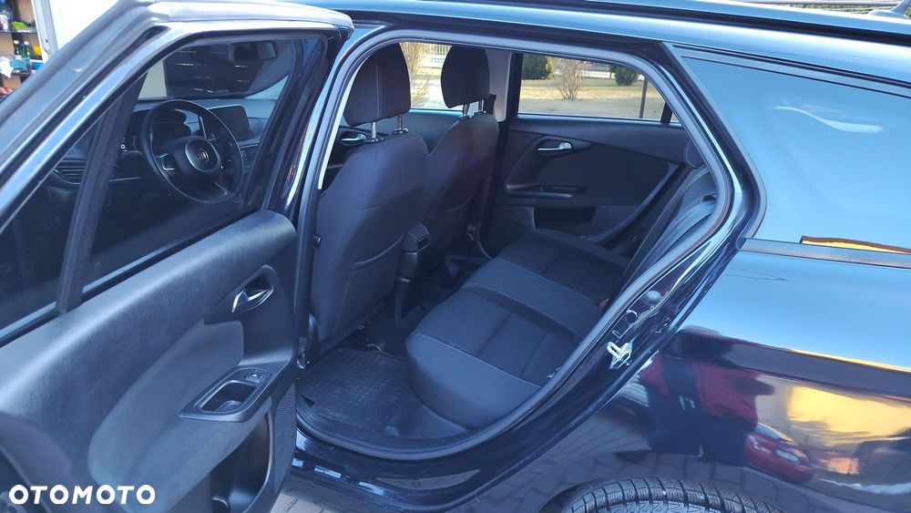 Fiat Tipo 1.6 MultiJet DCT Lounge - 21