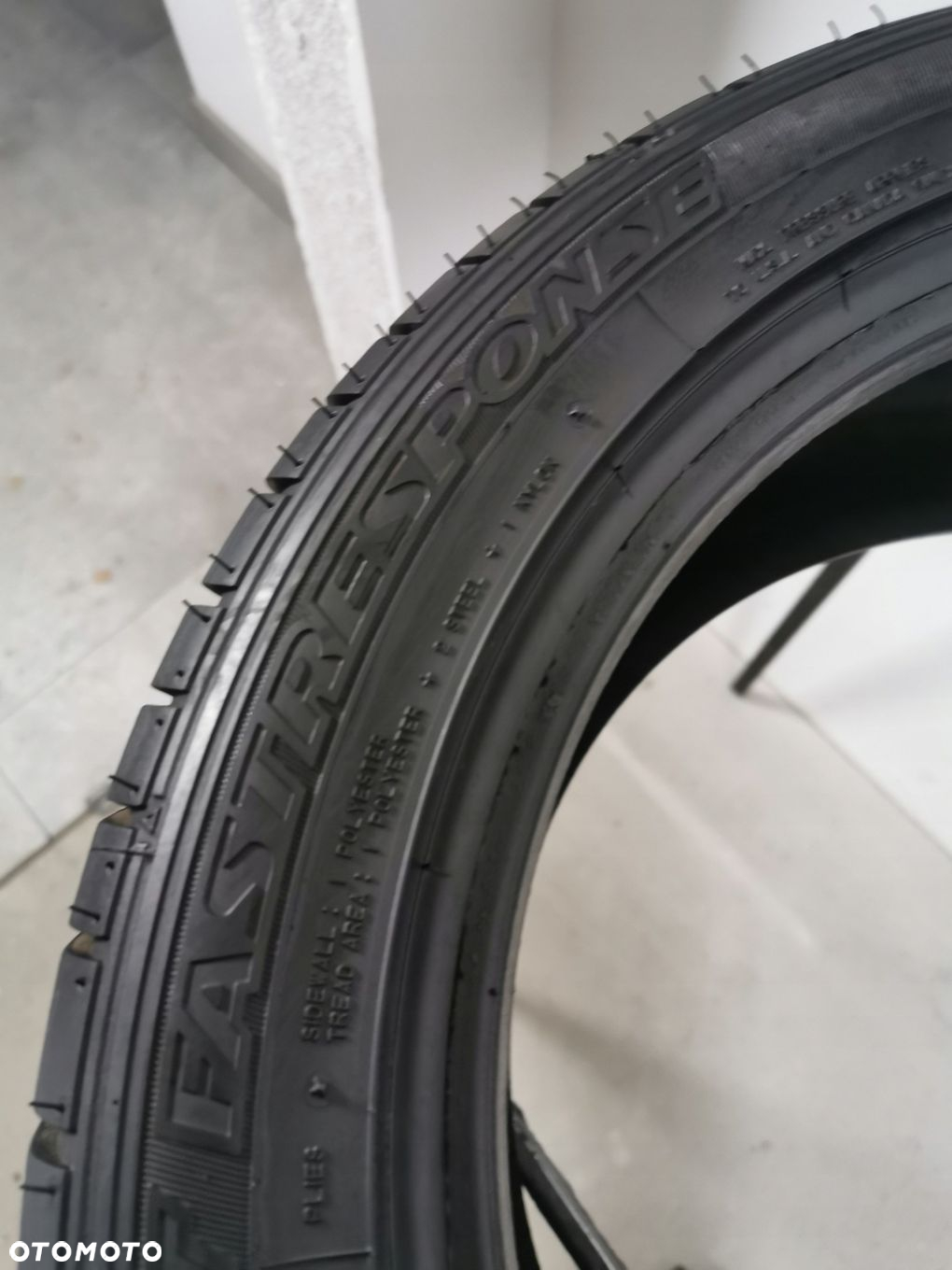 1x barum bravuris 215/40r16 opona letnia 6,8mm 4979 - 6