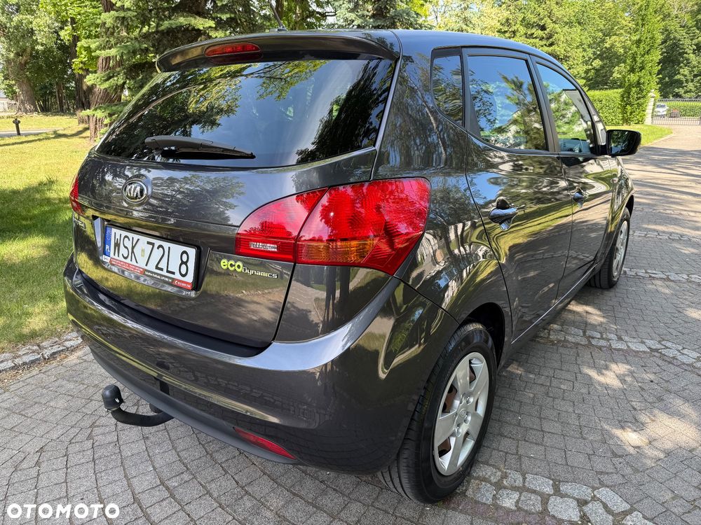 Kia Venga - 3