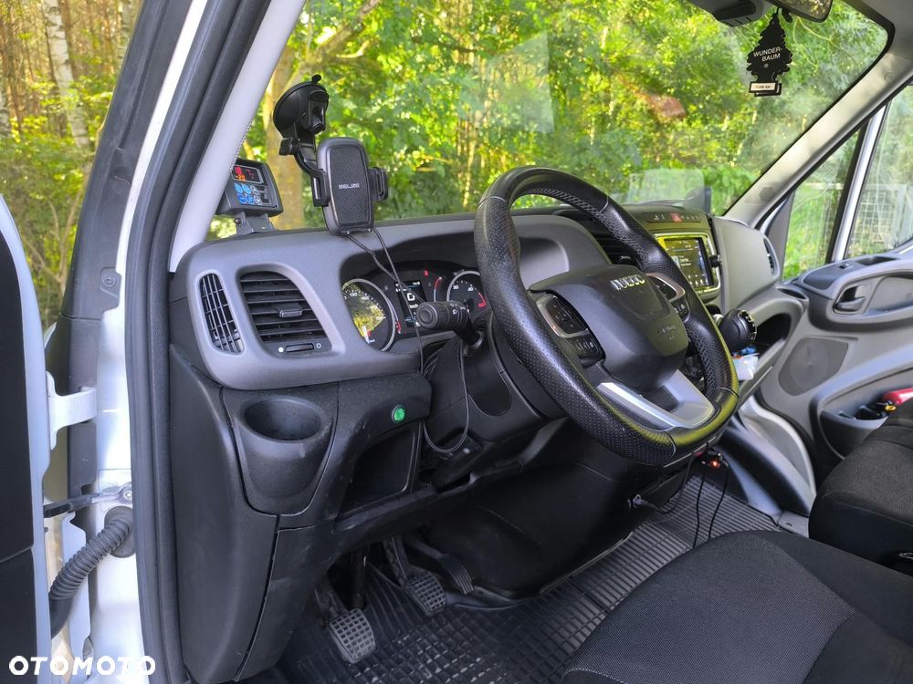 Iveco 50C/MR - 23