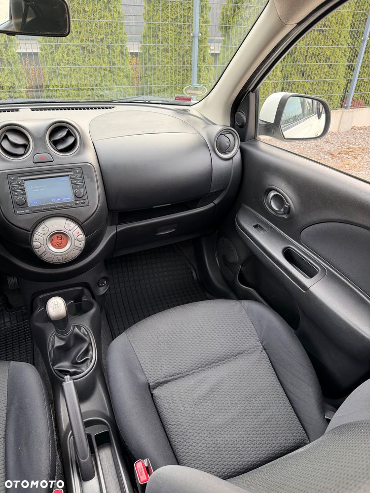 Nissan Micra 1.2 Bild der Frau - 37