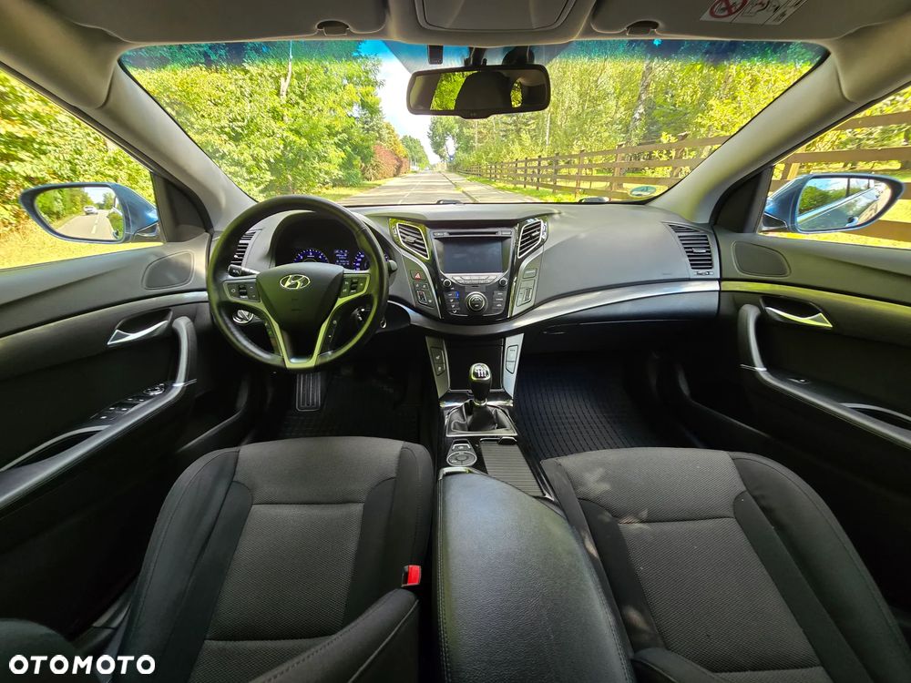 Hyundai i40 Kombi blue 1.7 CRDi Premium - 7