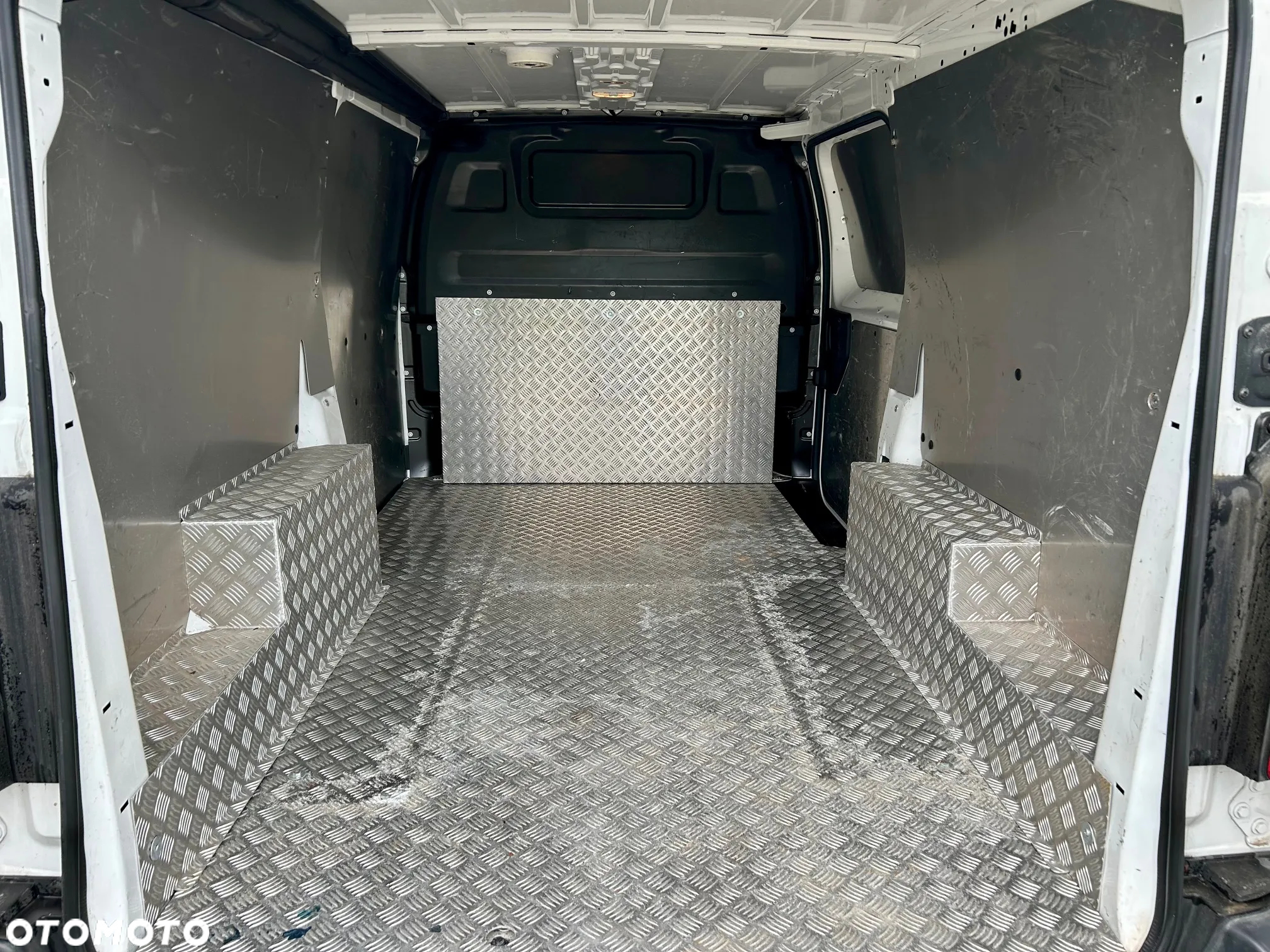 Opel Vivaro - 22