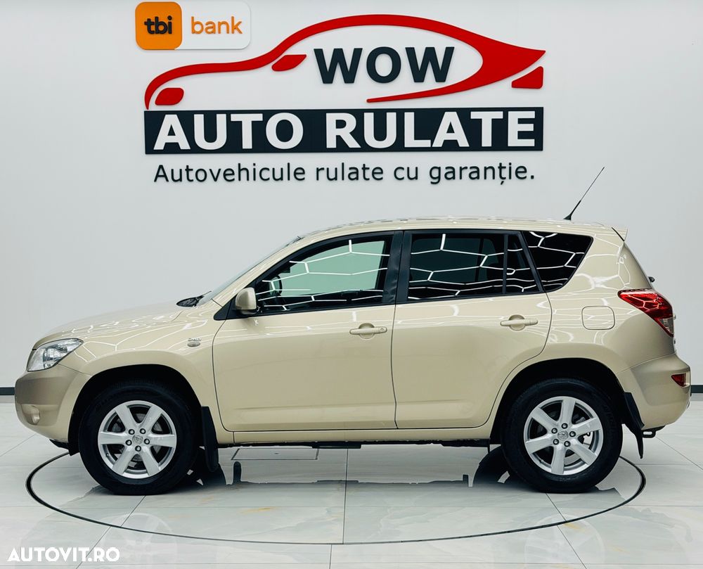 Toyota RAV4 2.2 D-4D 4x4 Sol - 33