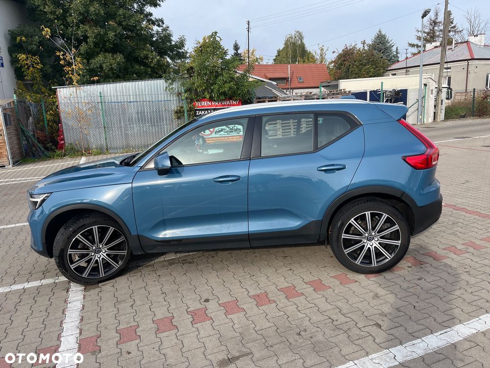 Volvo XC 40 B3 Core - 4
