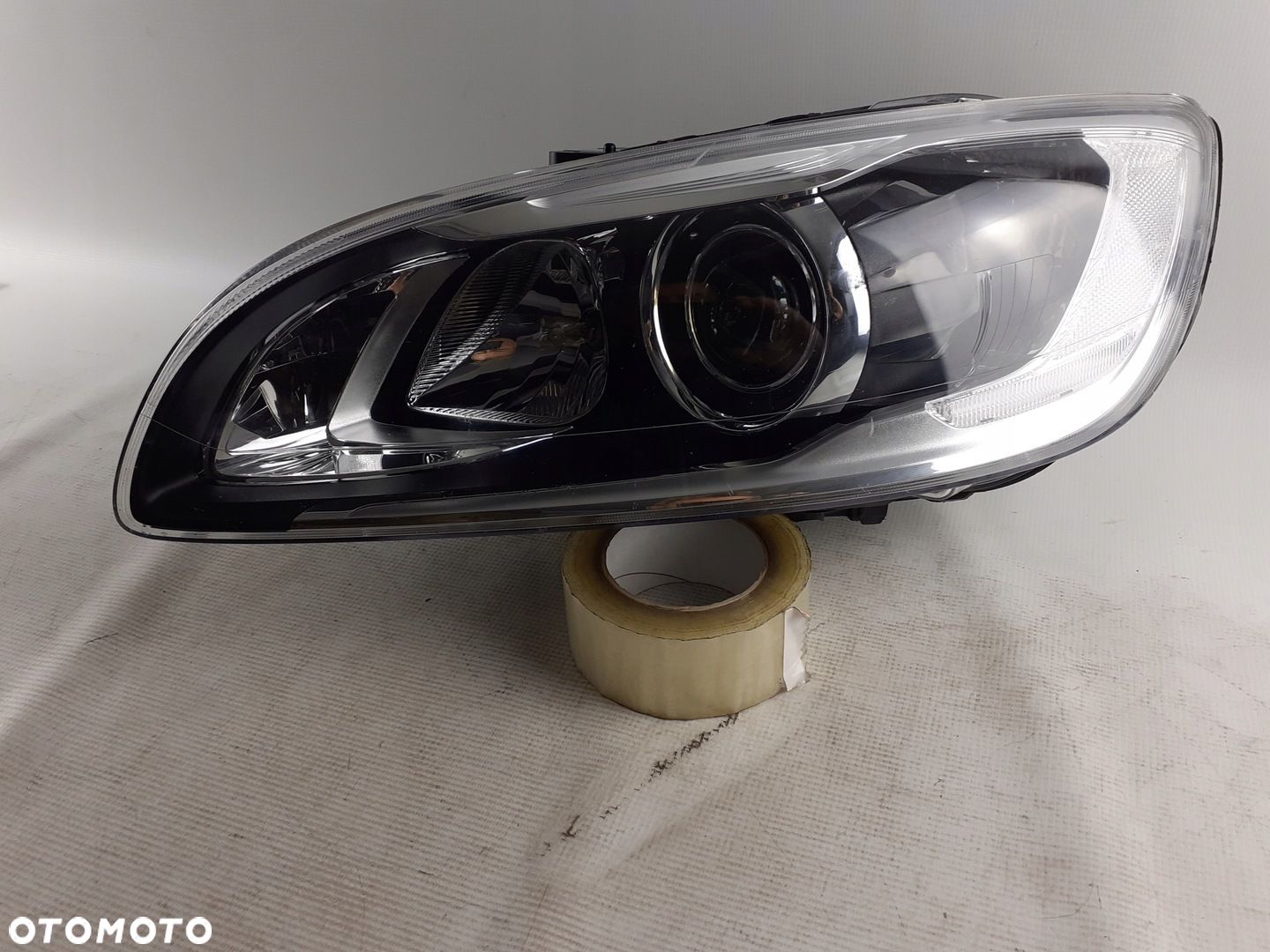 Lampa lewa Volvo S60 V60 bi-xenon skr. 2013-18 r. - 1