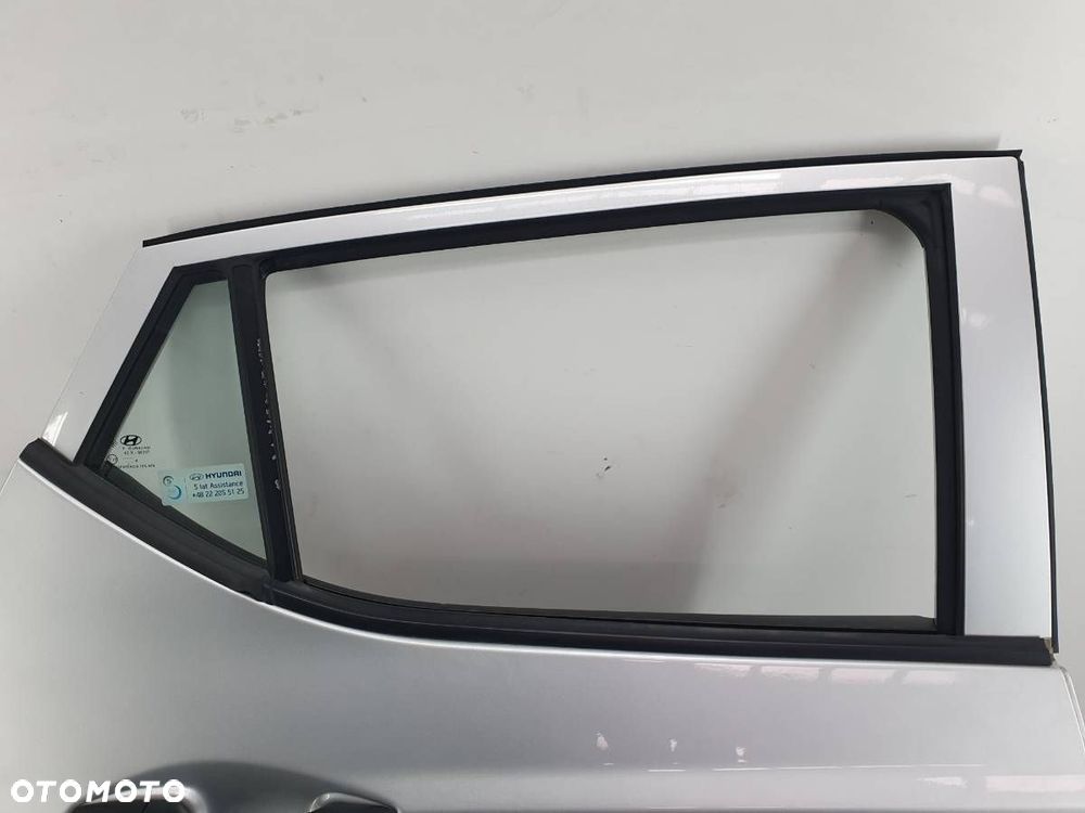 DRZWI TYŁ TYLNE PRAWE KOMPLETNE HYUNDAI I10 II - 2