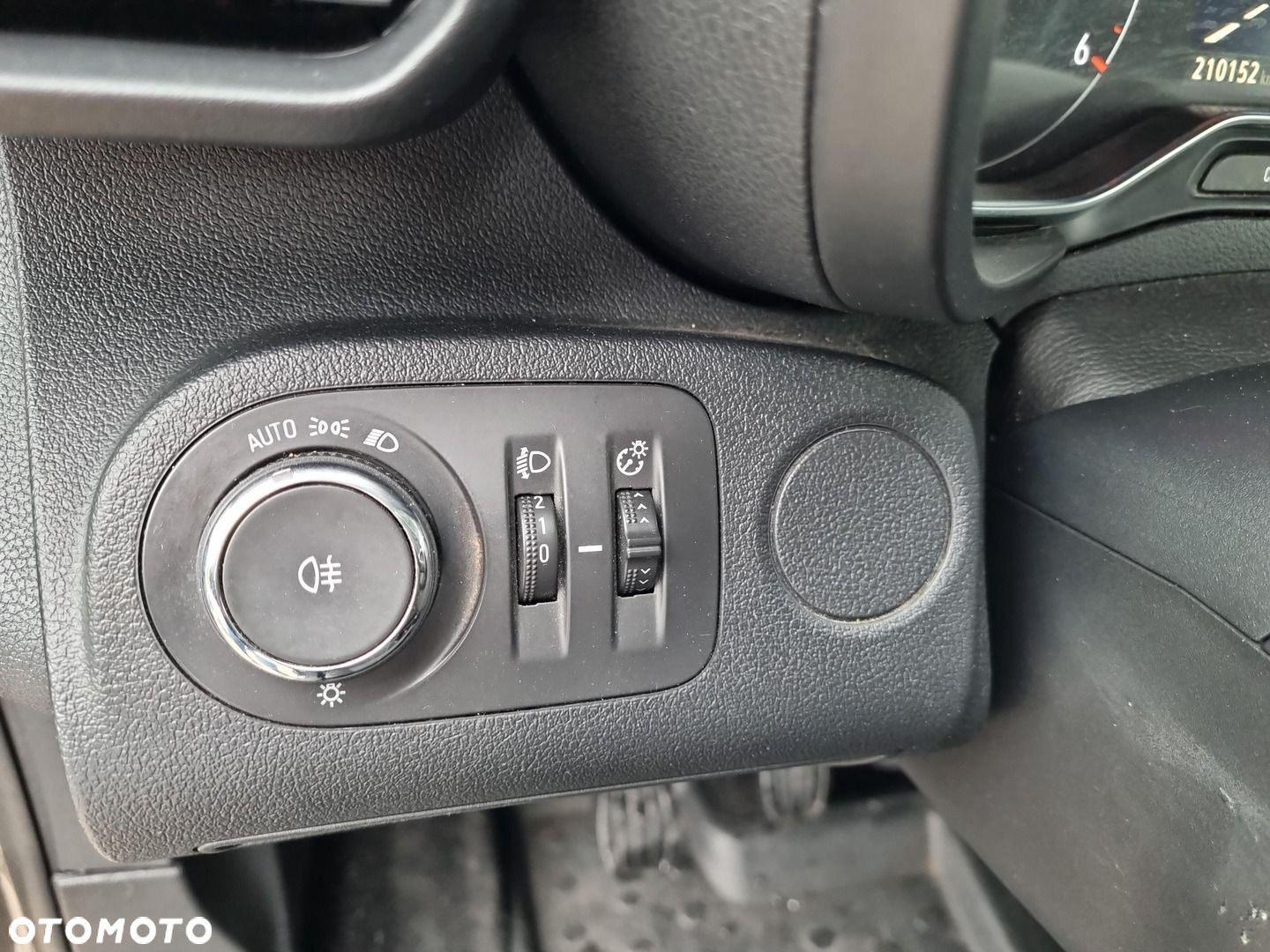 Opel Combo Life 1.5 CDTI Enjoy S&S - 21
