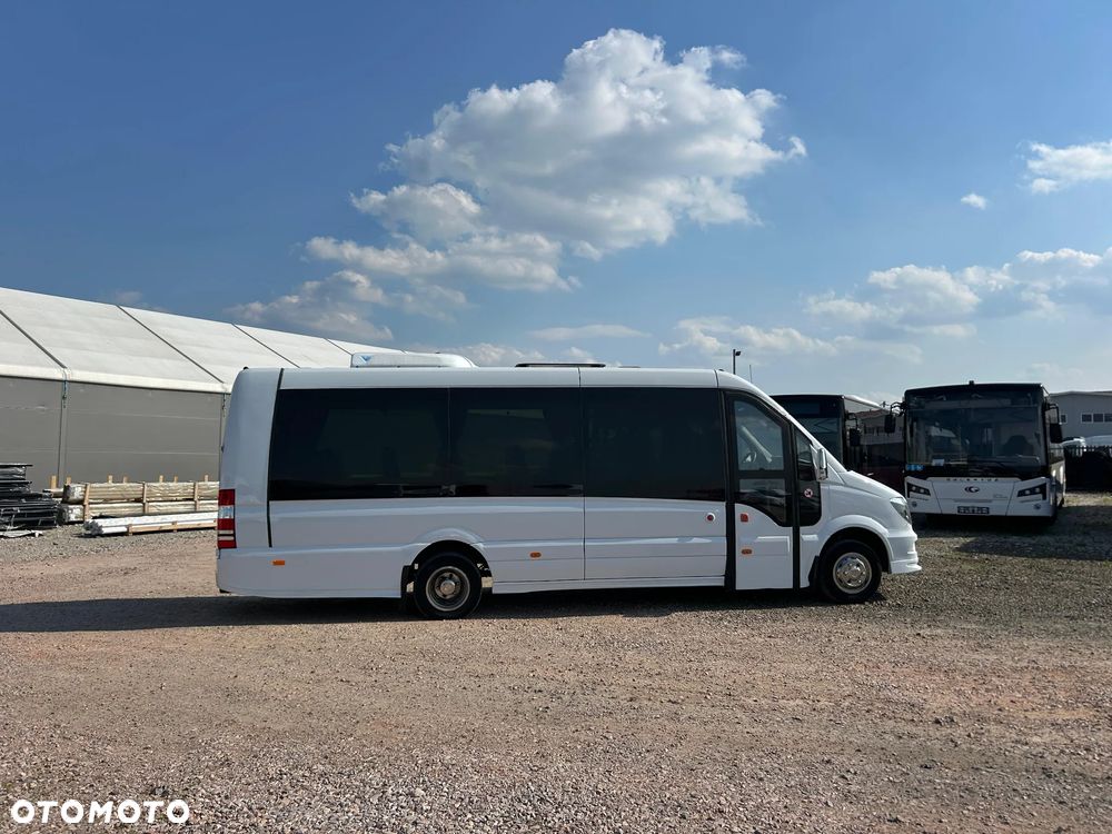 Mercedes-Benz Sprinter 519 - 8