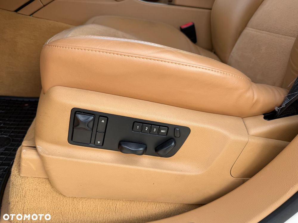 Porsche Cayenne Tiptronic S - 18
