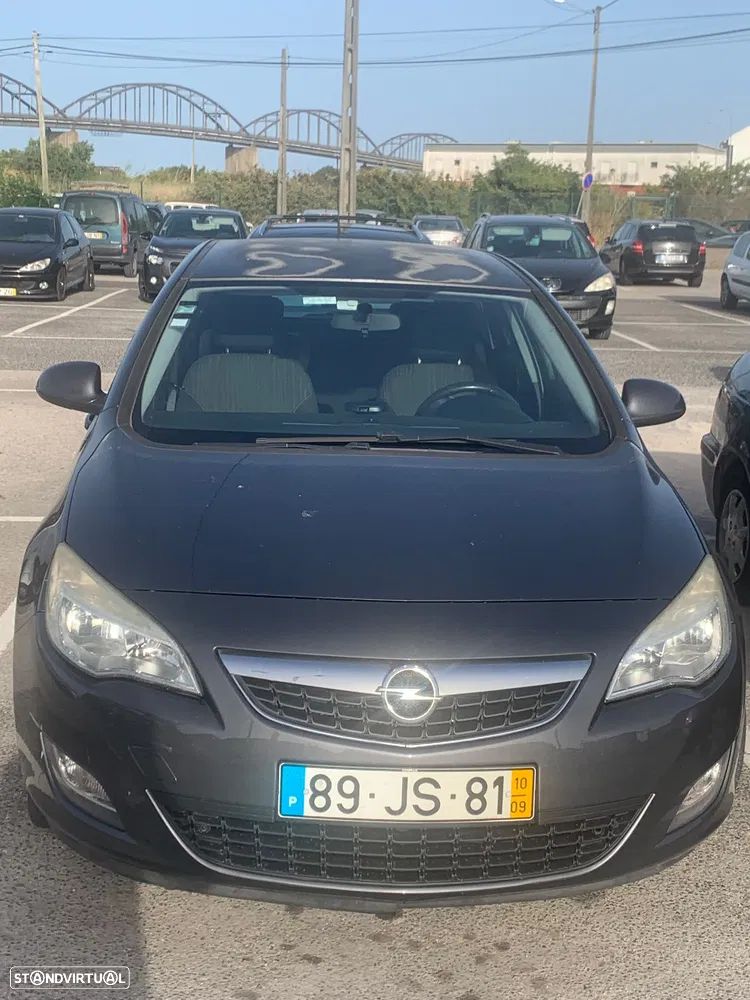 Opel Astra 1.3 CDTI Cosmo Start/Stop - 1