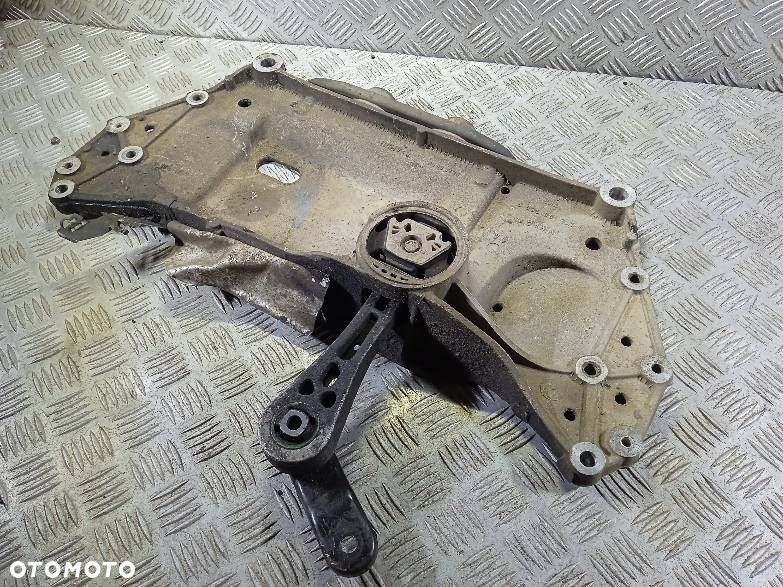 TRAWERS VOLKSWAGEN GOLF 5 - 2