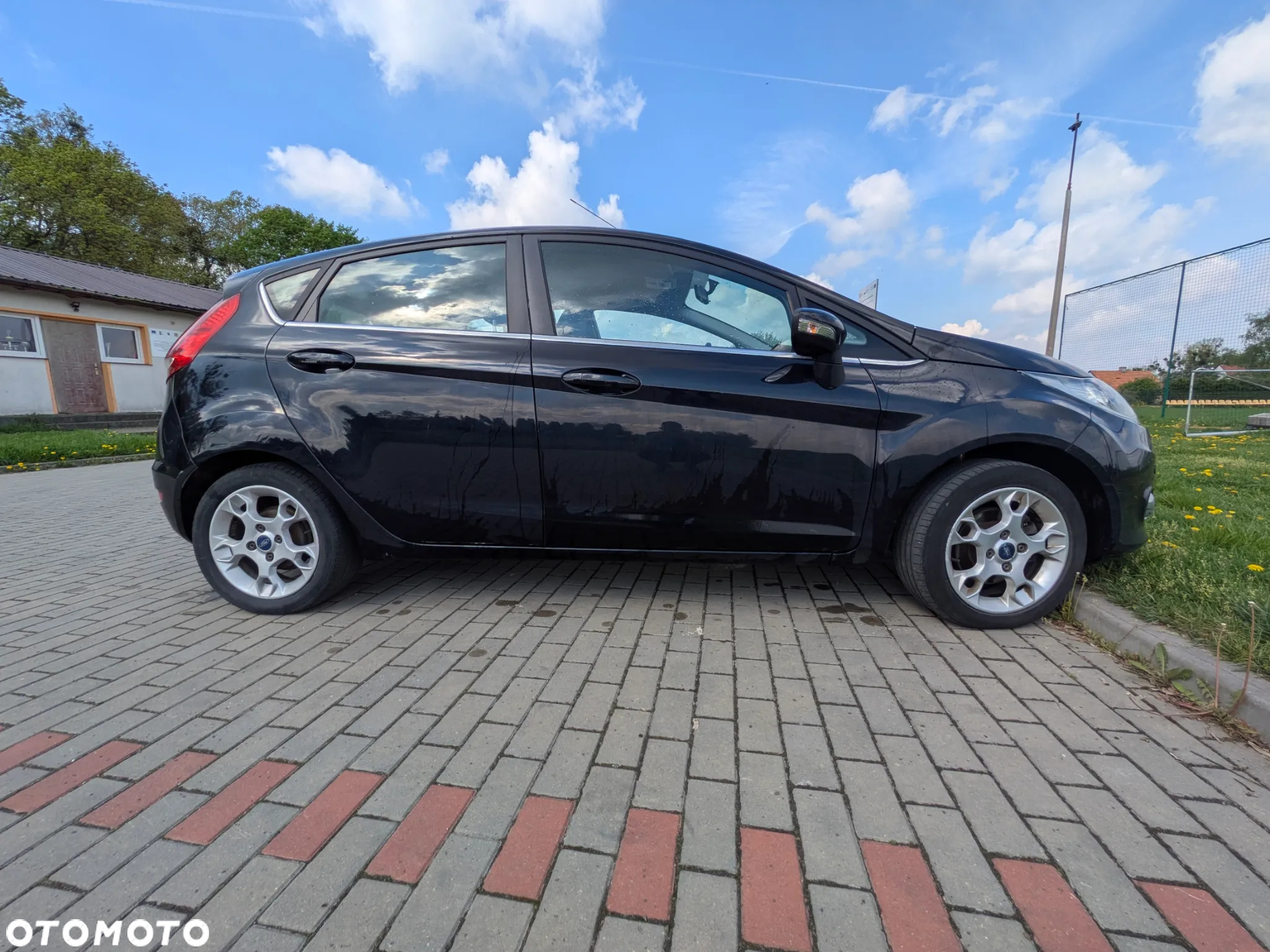 Ford Fiesta - 2