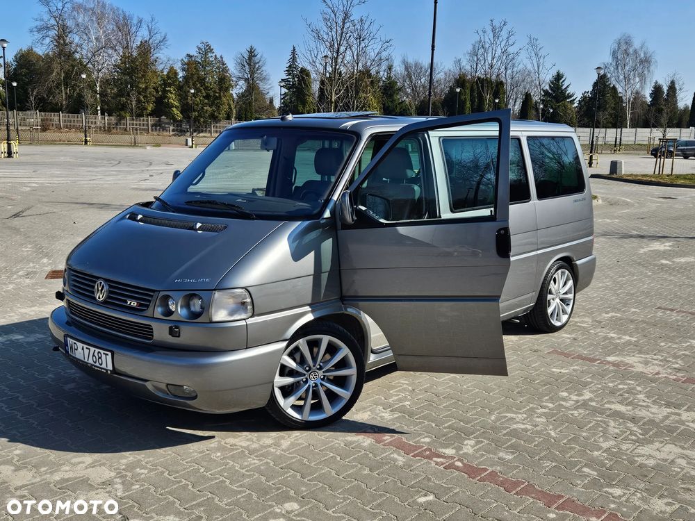 Volkswagen Multivan - 7