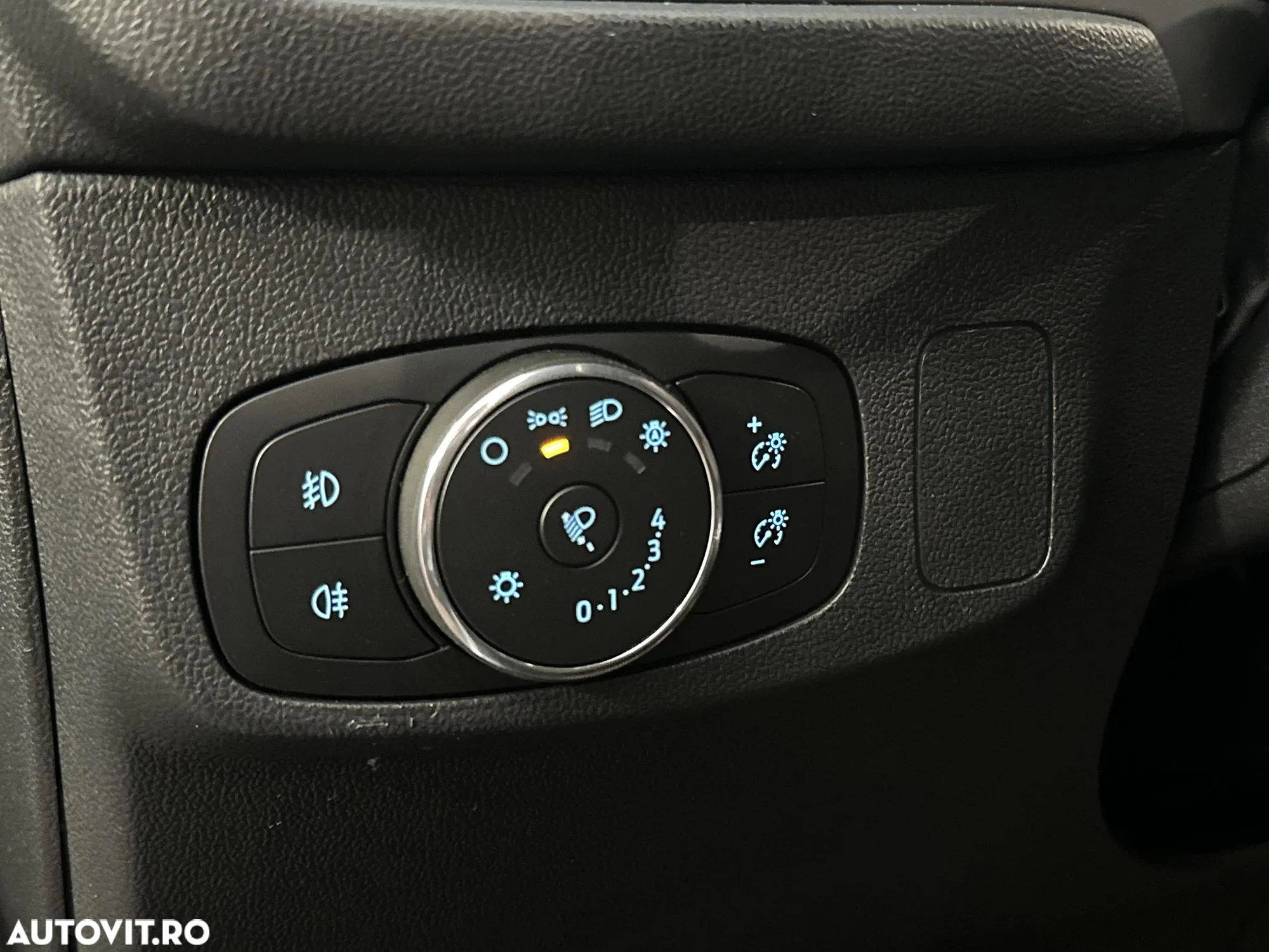 Ford Focus - 14