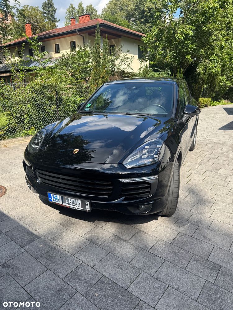 Porsche Cayenne Diesel - 1