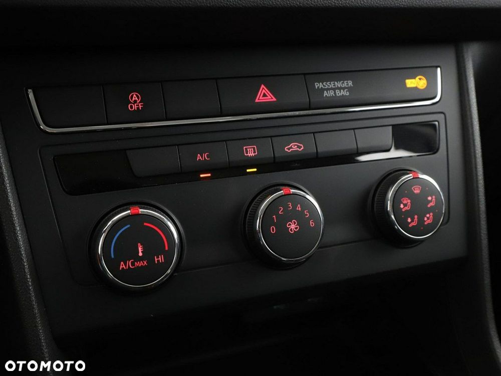 Seat Leon 1.6 TDI Start&Stop DSG Style - 27