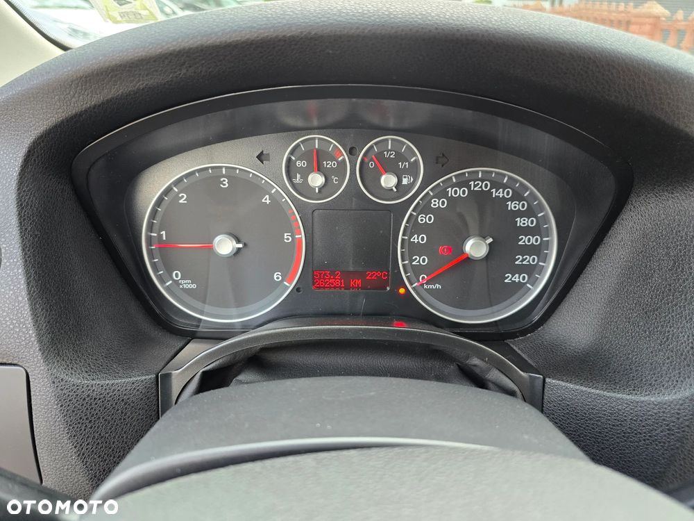 Ford Focus - 26