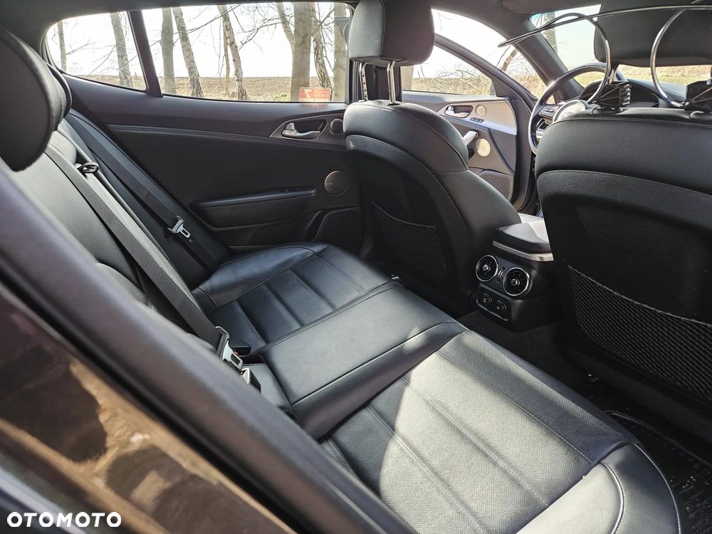 Kia Stinger 2.2 CRDi GT Line AWD - 16
