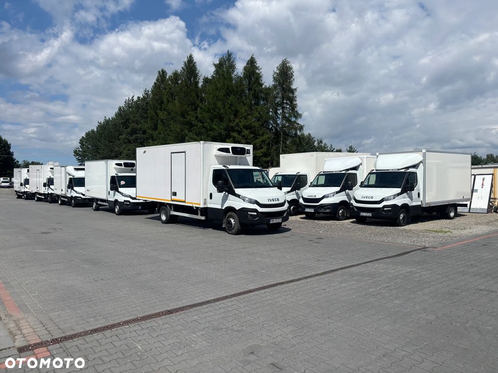 Iveco 70C17,,70C18,,70C15,,72C17,,50C17,,35C17,,35C15 PODWOZIE DO ZABUDOWY  WYWROTKA SKRZYNIA LADUNKOWA KONTENER CHLODNIA 70 SZTUK NA PLACU - 17