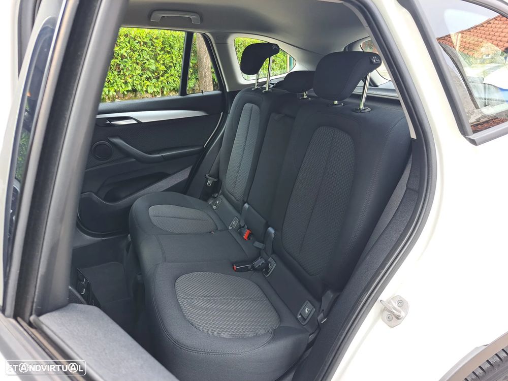BMW X1 sDrive18d Aut. - 38